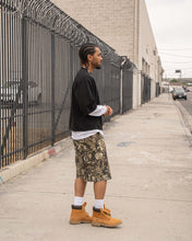 Load image into Gallery viewer, Eptm - Surge cargo shorts - Hunter camo