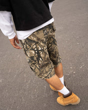 Load image into Gallery viewer, Eptm - Surge cargo shorts - Hunter camo