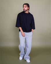 Load image into Gallery viewer, Eptm - Quarter sleeve tshirt black
