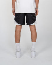 Load image into Gallery viewer, Eptm - 3M curve shorts black
