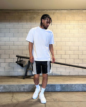 Load image into Gallery viewer, Eptm - 3M curve shorts black
