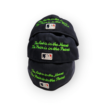 Load image into Gallery viewer, Paint custom Atlanta fitted - nvy/rd
