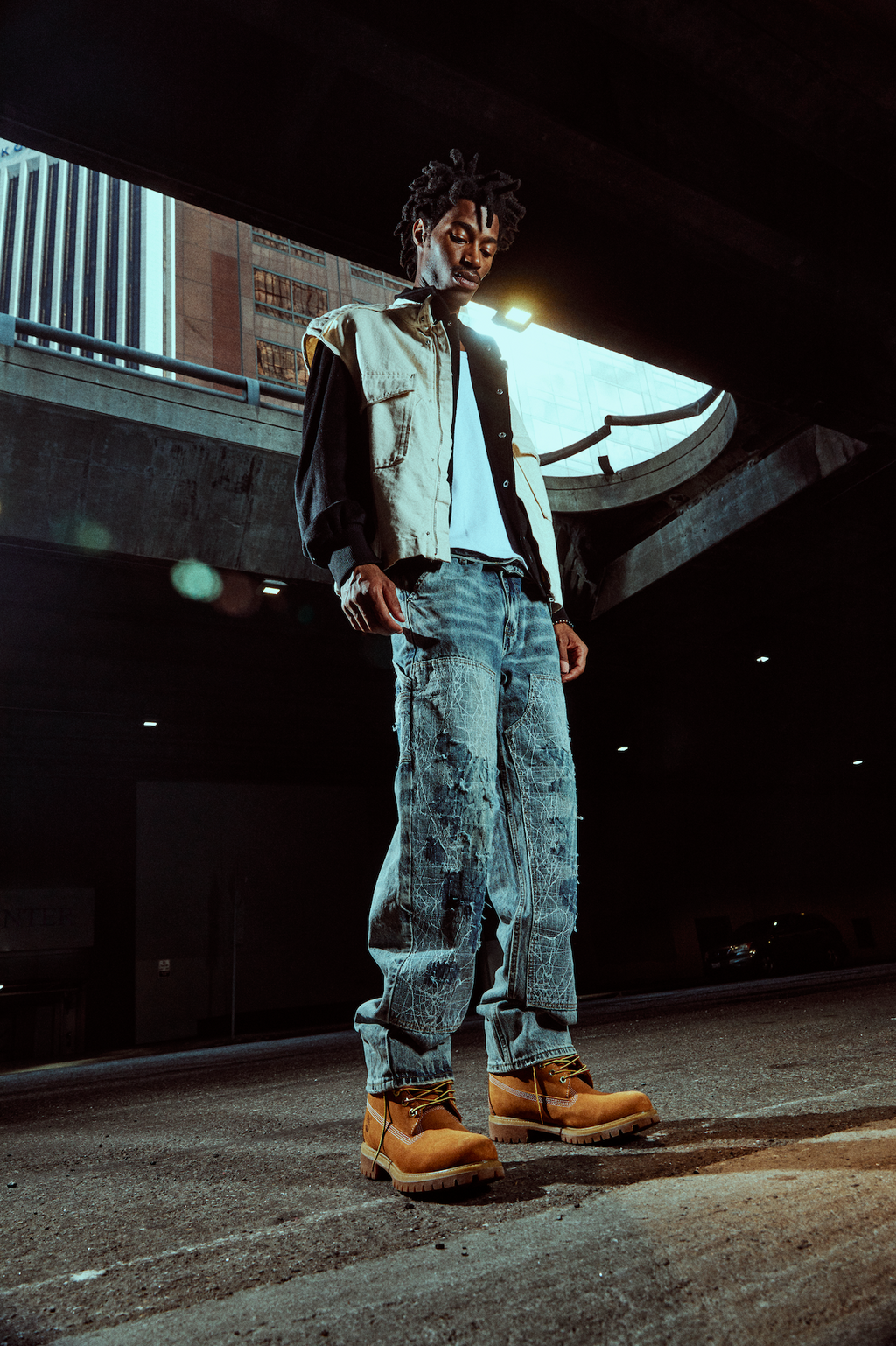 Embellish ; Carweb Straight Carpenter Denim (Acid Wash)