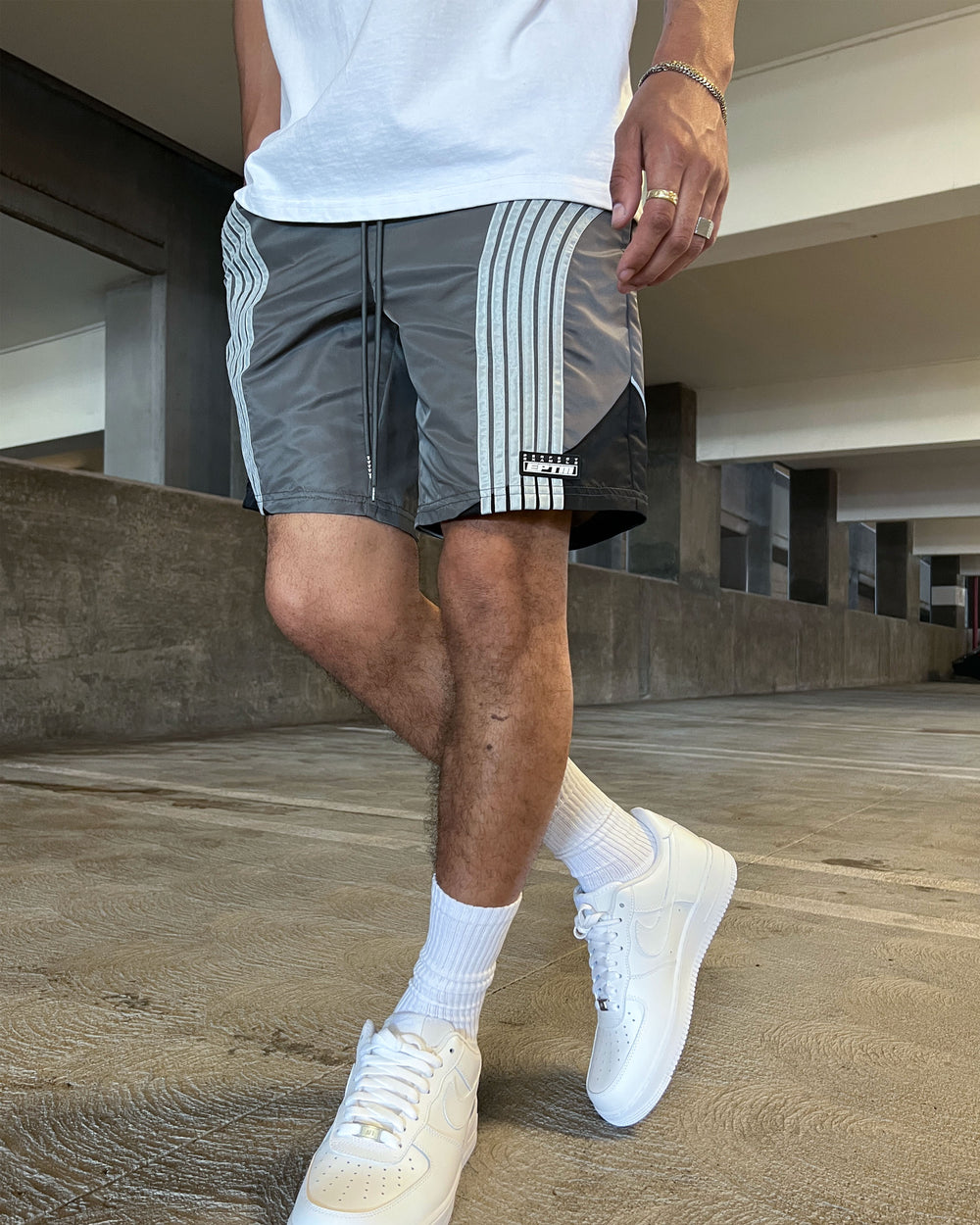Eptm - 3M curve shorts Grey