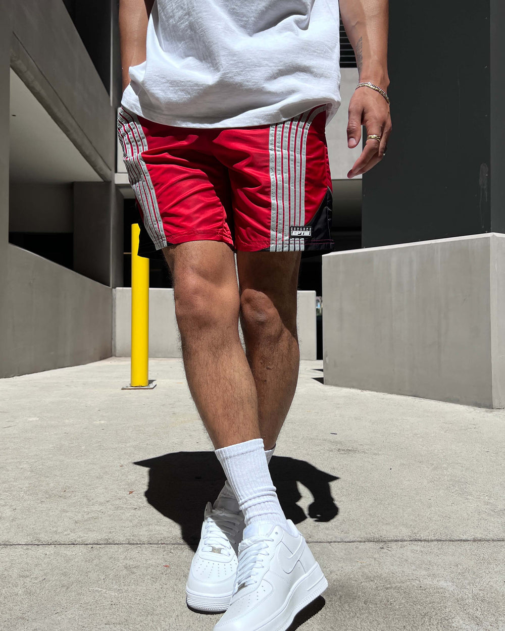 Eptm - 3M curve shorts red