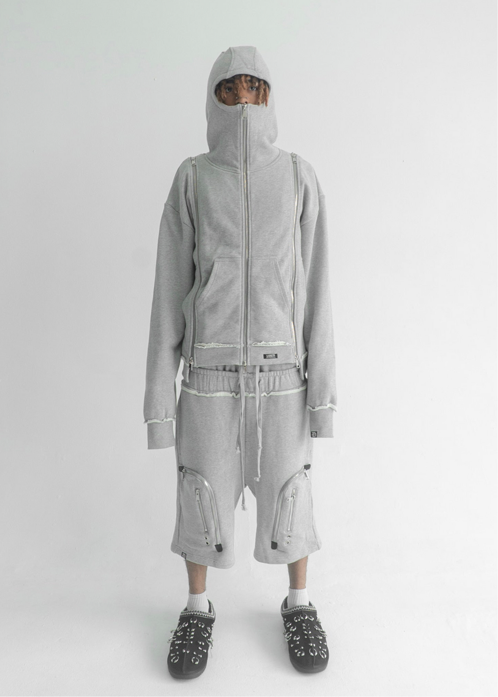 Demik - Grey zip plus shorts