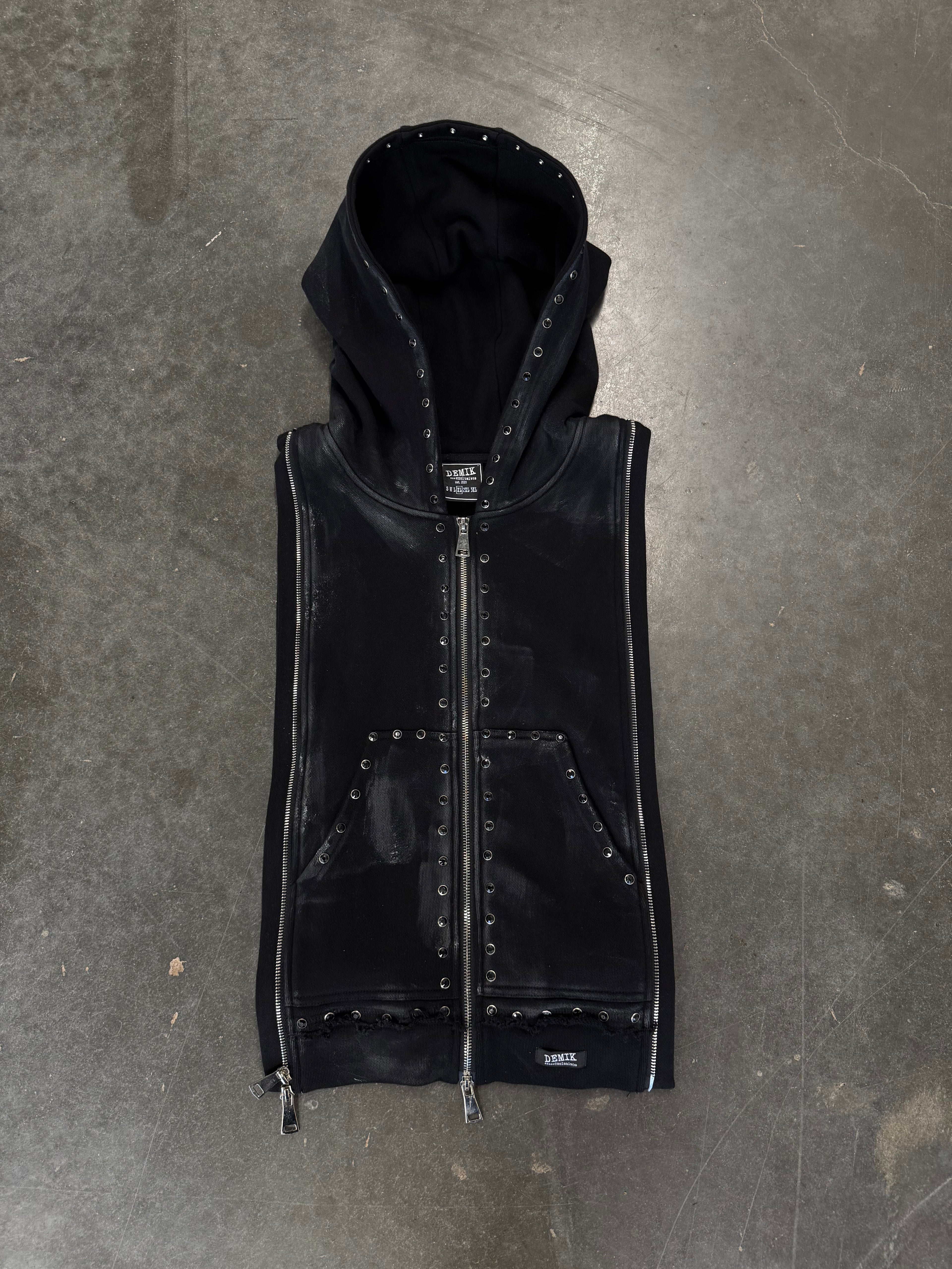 Demik - Black diamond 3x zip flared sweats