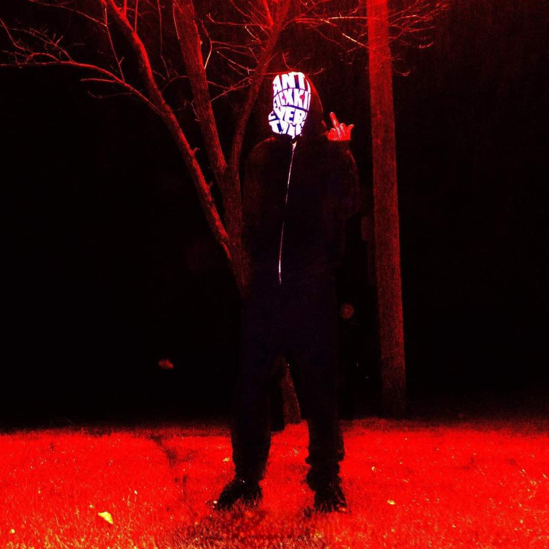 ilovepunx -  Anti mask wht