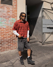 Load image into Gallery viewer, Eptm - Star denim shorts Black
