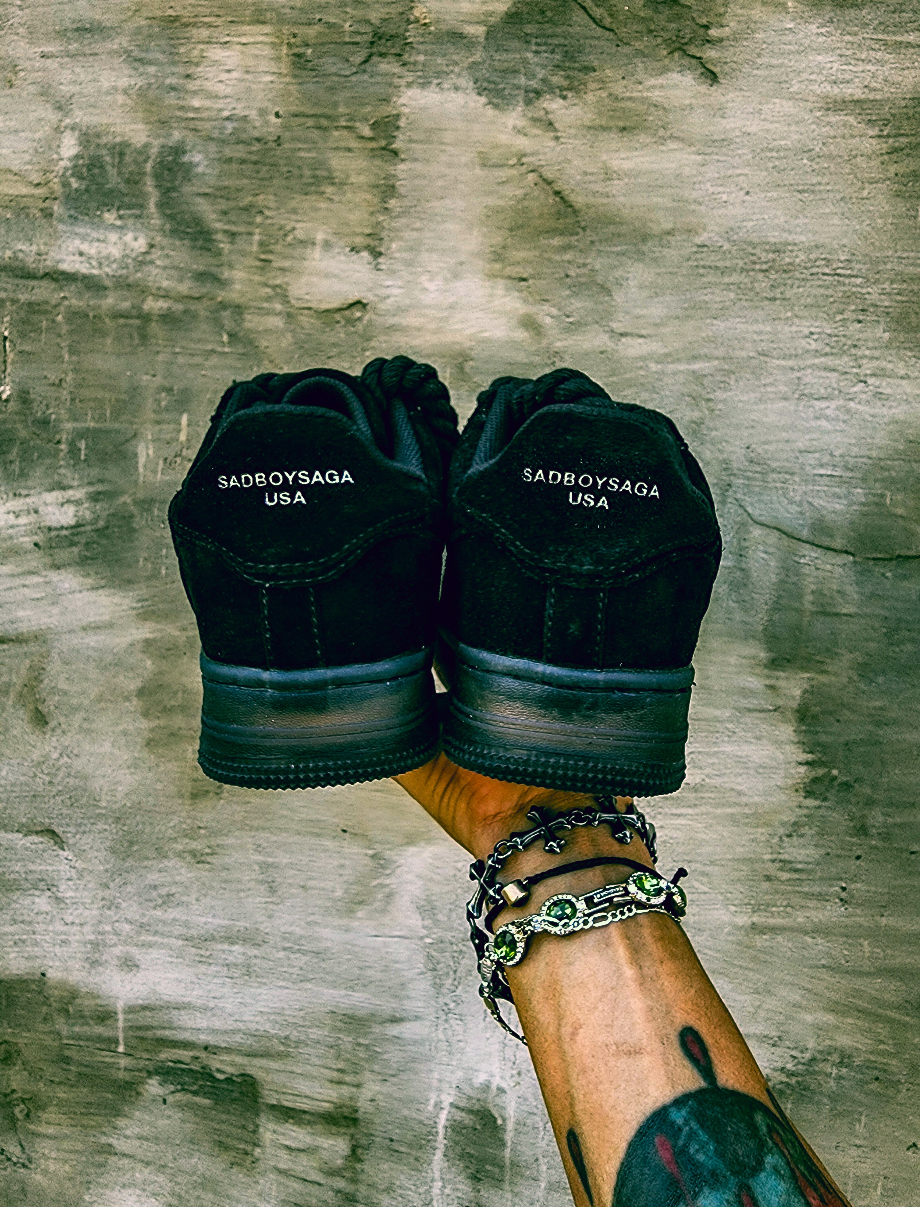 Sadboy Saga - Black suede v2 sneaker