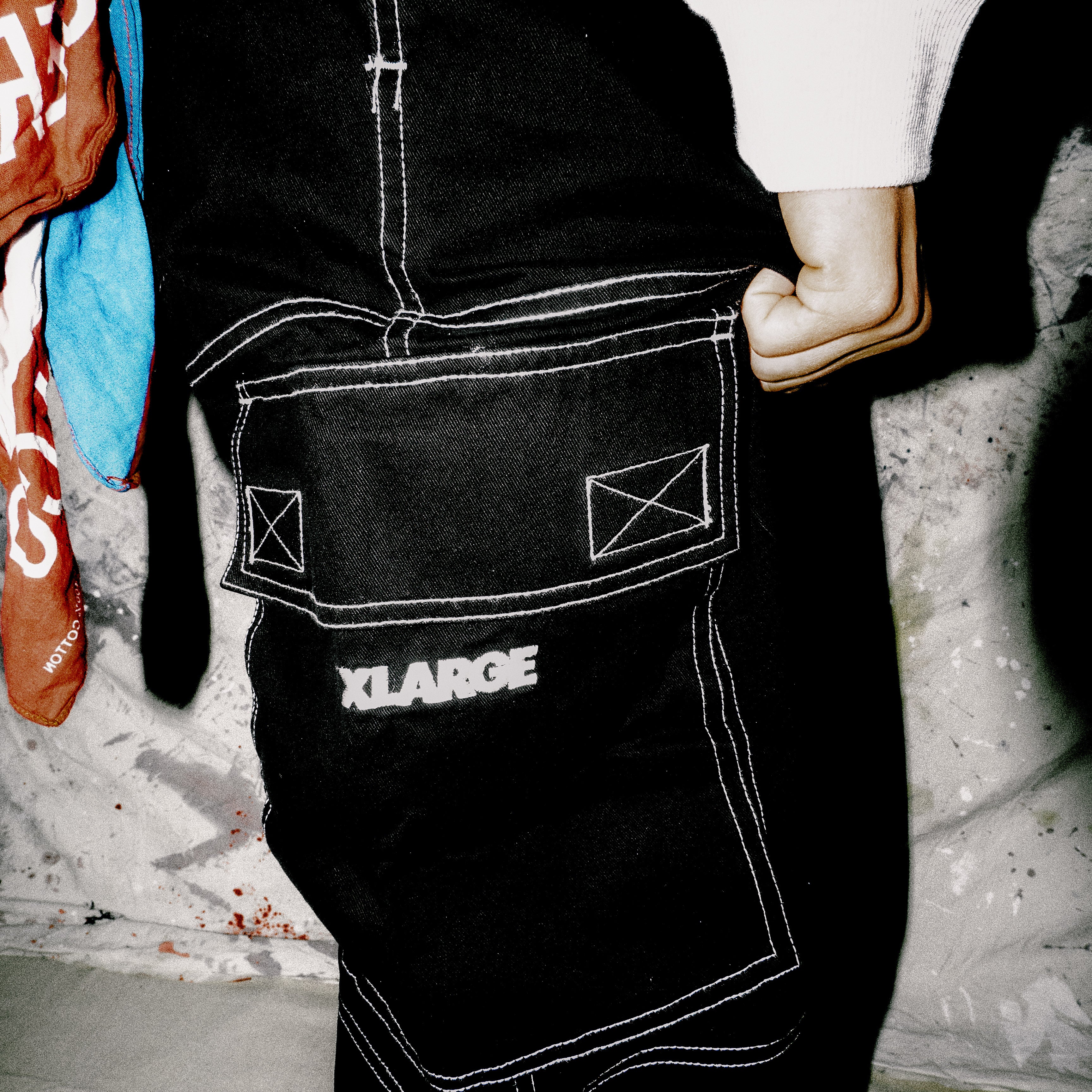 XLARGE ; Resort cargo pants black