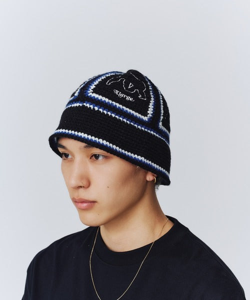 Xlarge - Crochet bell hat black
