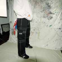Load image into Gallery viewer, XLARGE ; Resort cargo pants black
