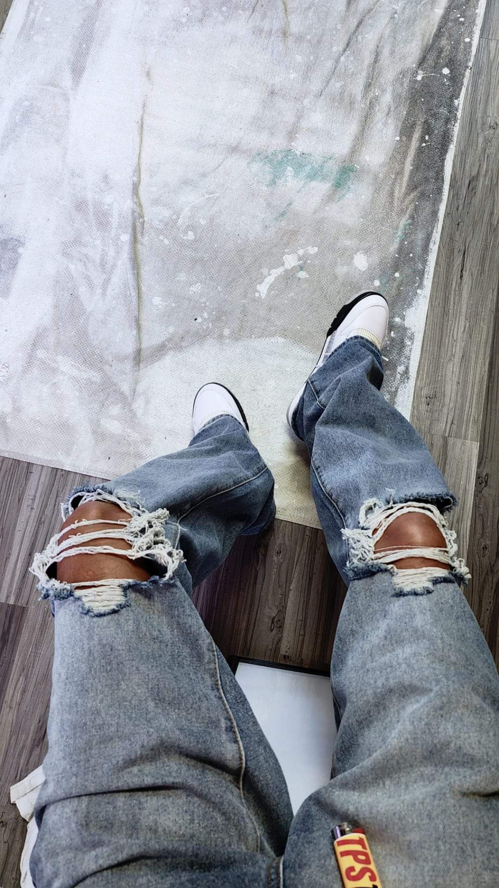 Eptm - Baggy distressed denim blue jeans