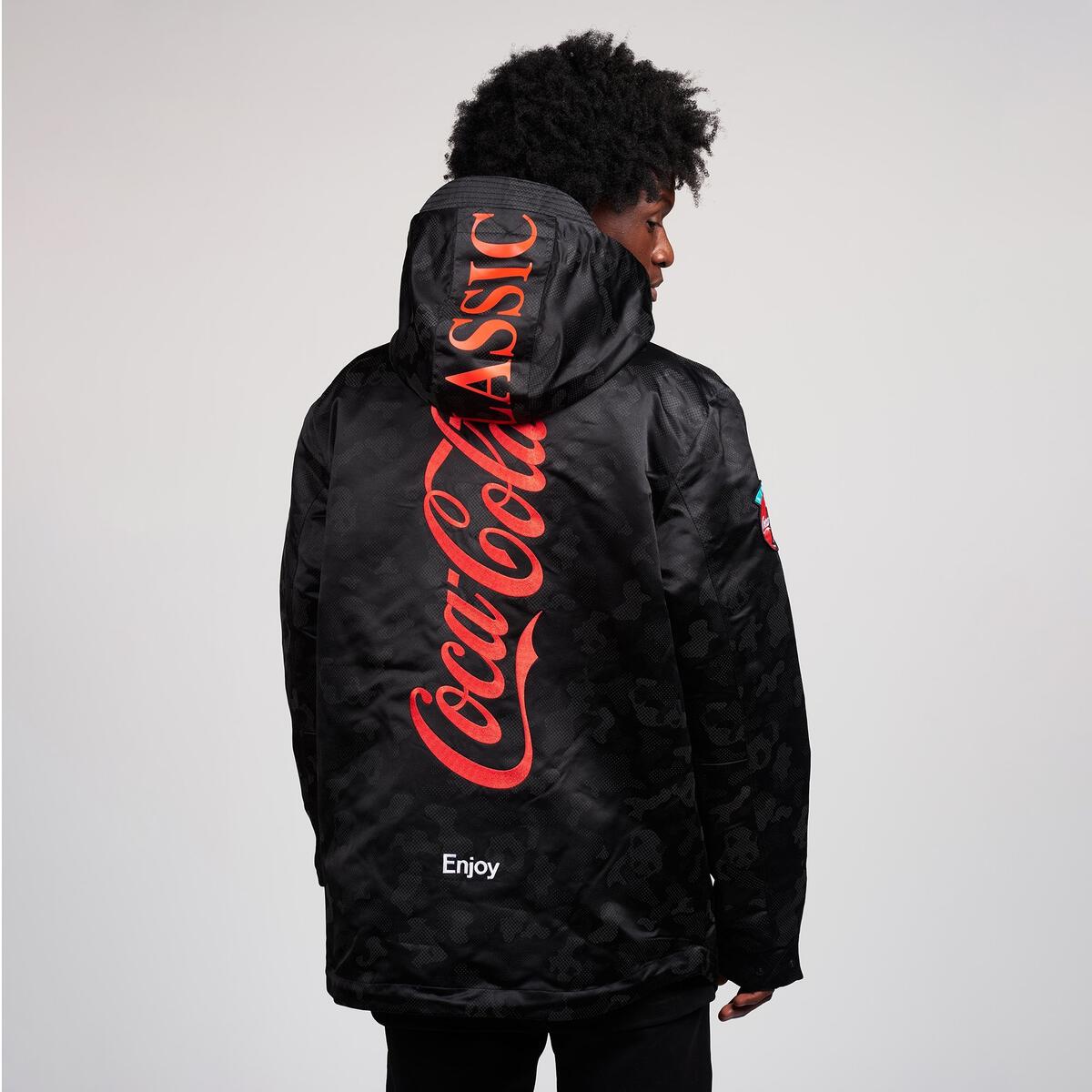 Lrg ; Coca-cola panda windbreaker jacket