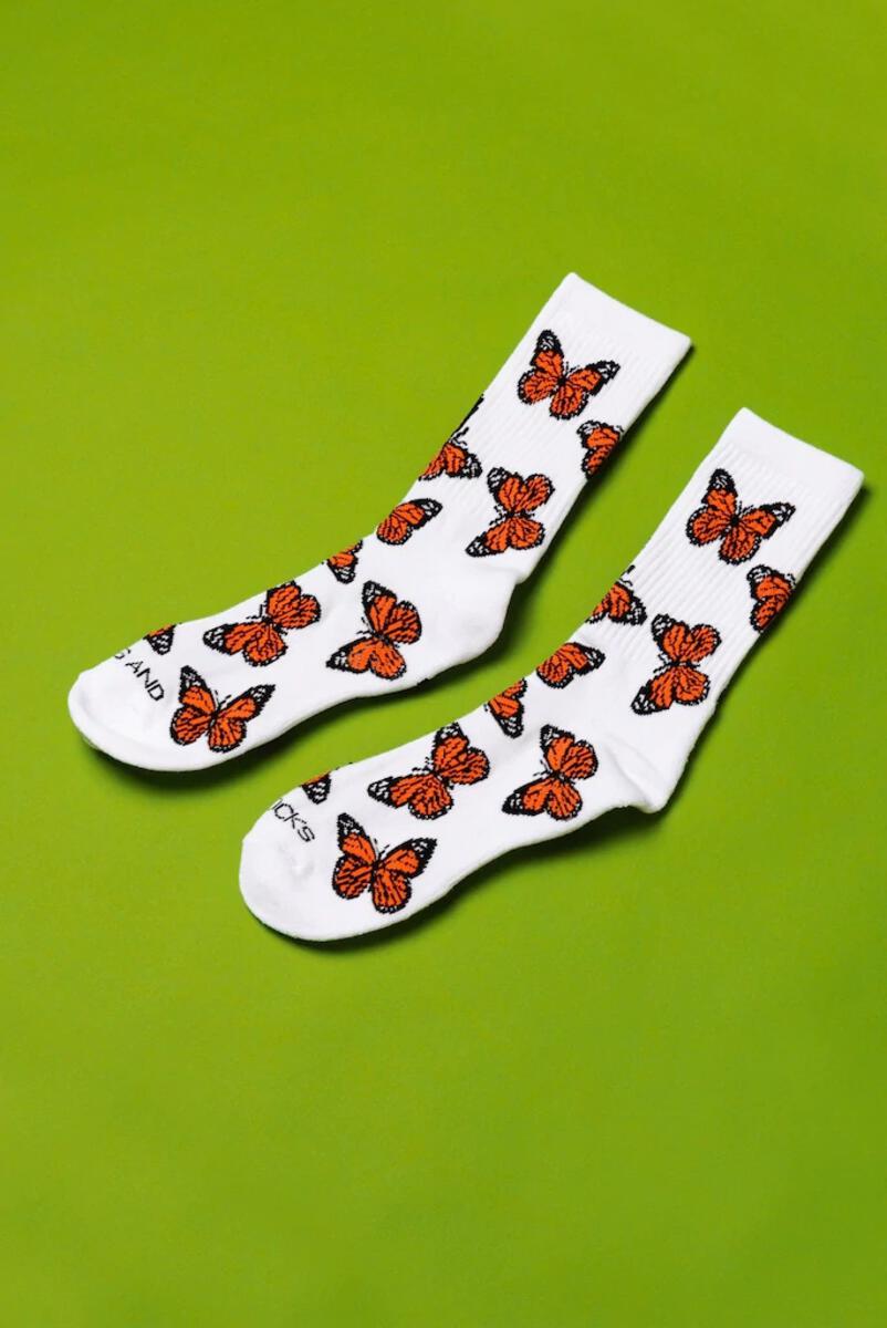 Petals and Peacocks ; Butterfly effect socks