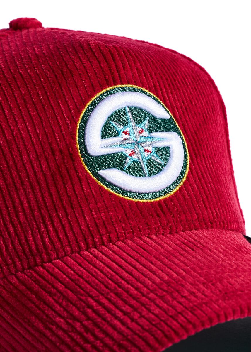 Reference Brand ; Marinics corduroy
