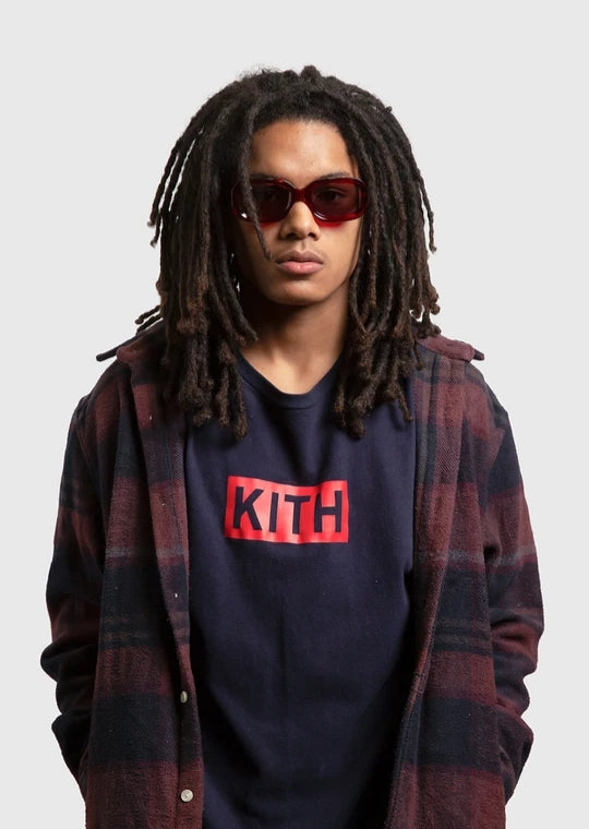 Glvss ; The Crush , red/ smoke