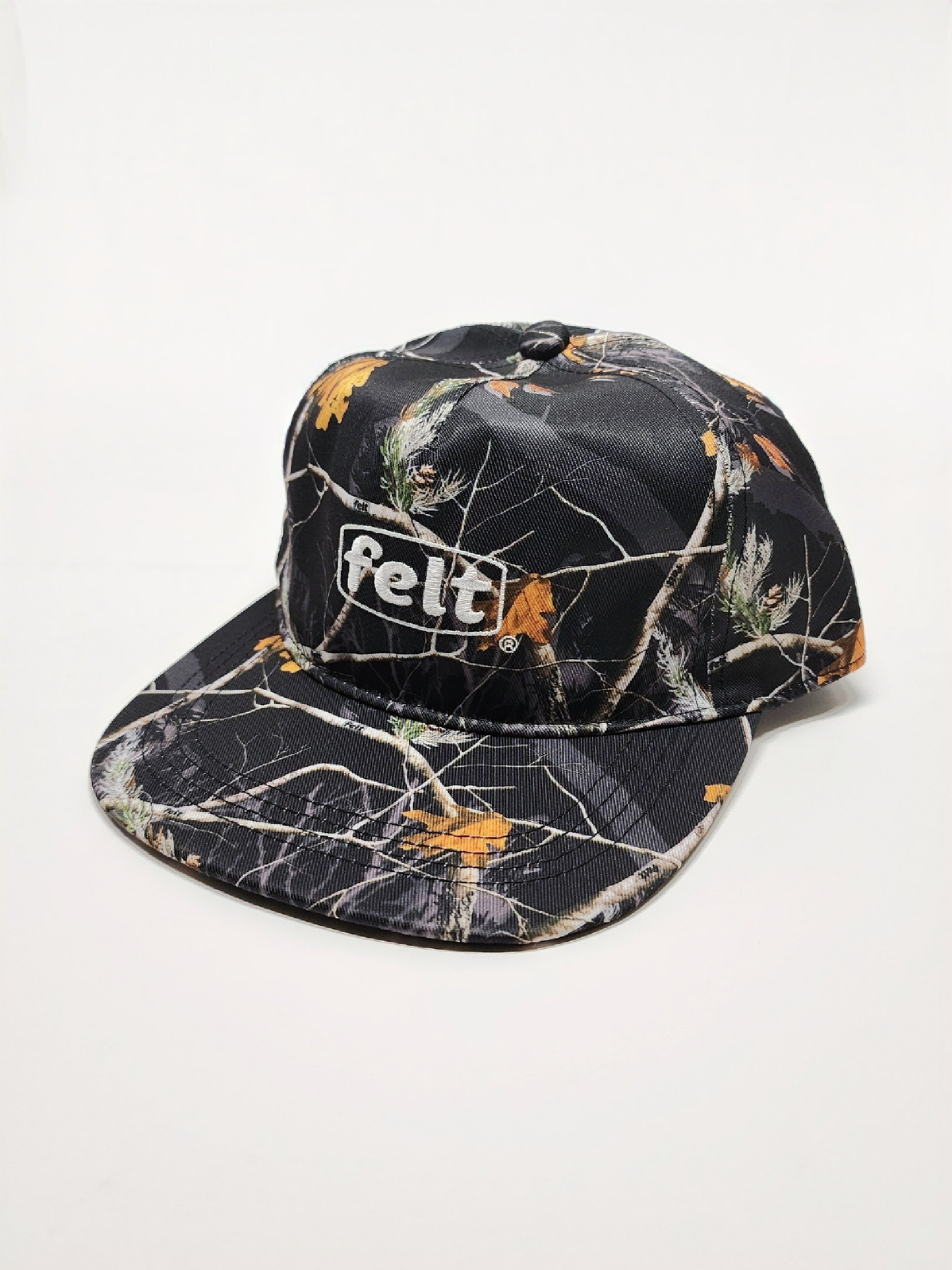 Felt ; work wear cap , woodland camo