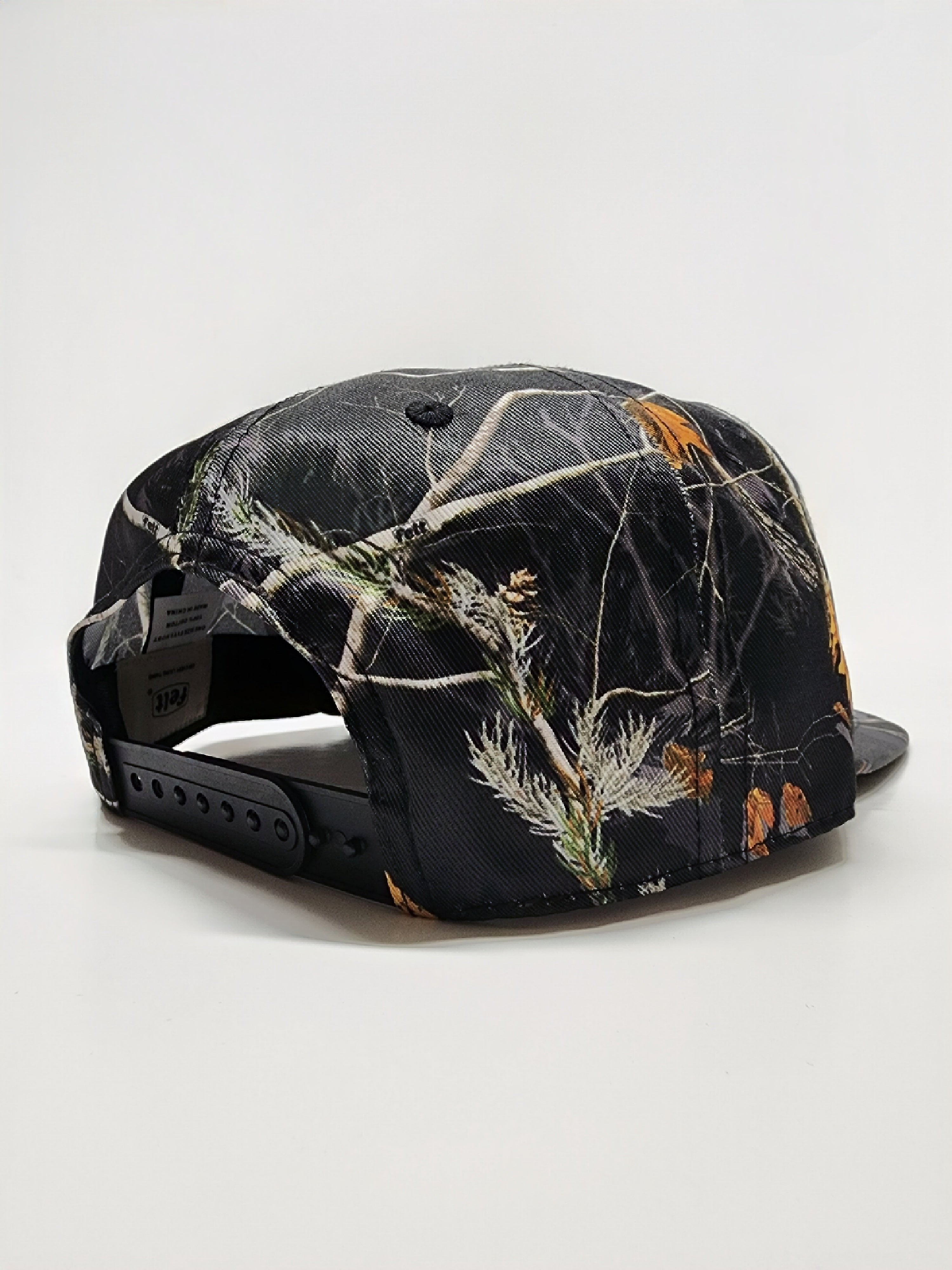 Felt ; work wear cap , woodland camo