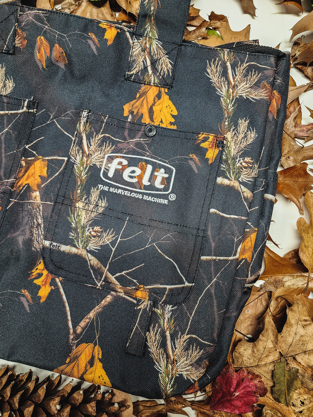 Felt ; Painters utility bag , black woodland camo