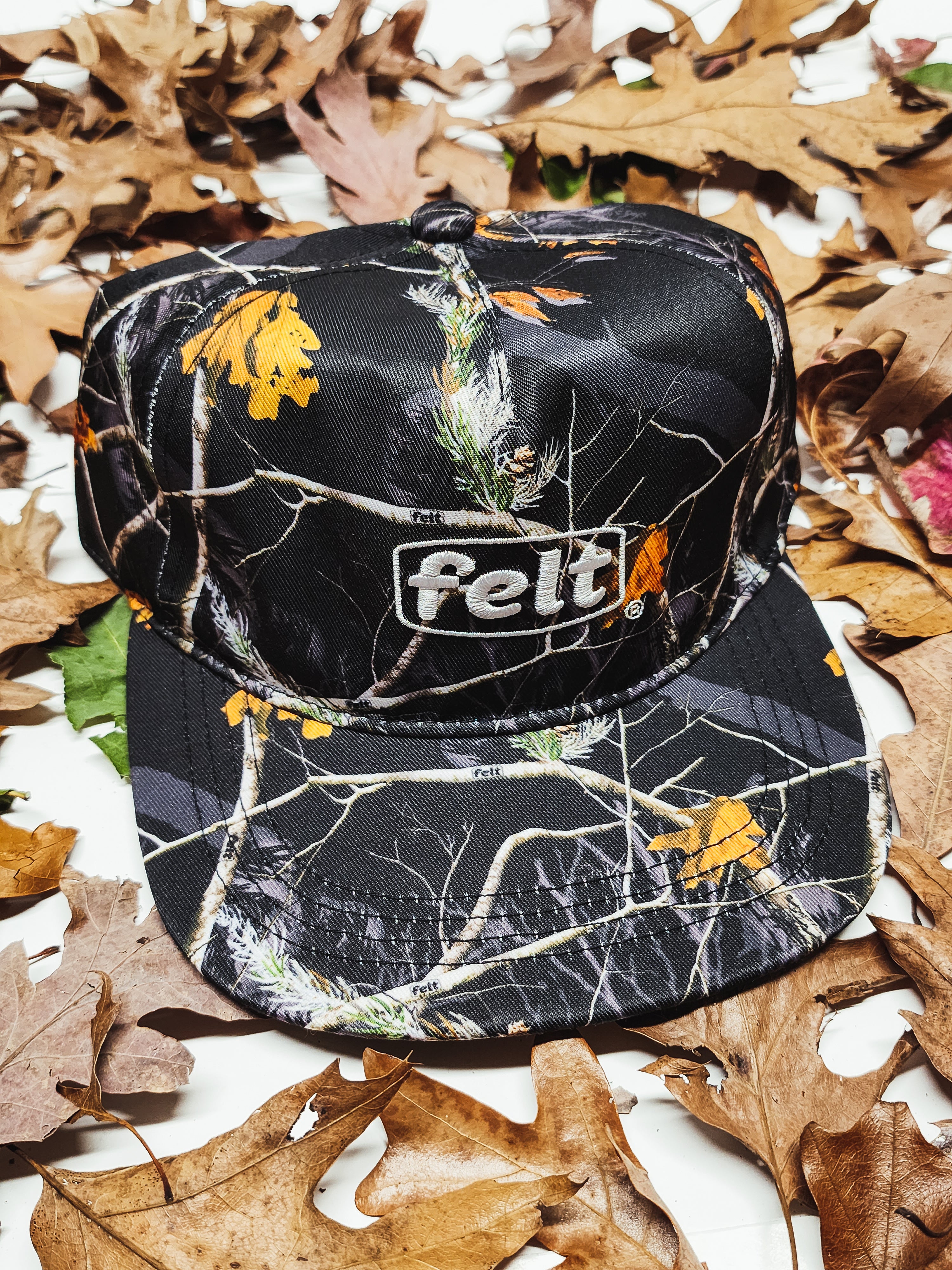 Felt ; work wear cap , woodland camo