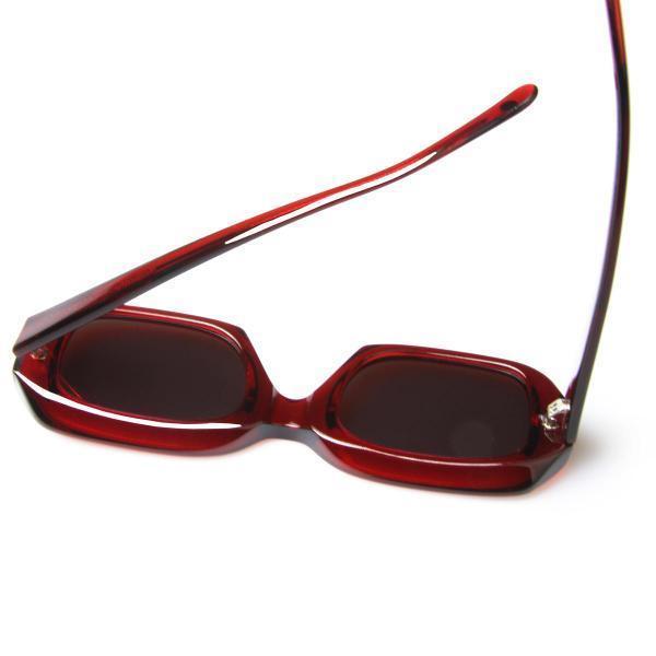 Glvss ; The Crush , red/ smoke