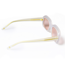 Load image into Gallery viewer, Glvss - &quot;The Crush&quot; Clear white pink
