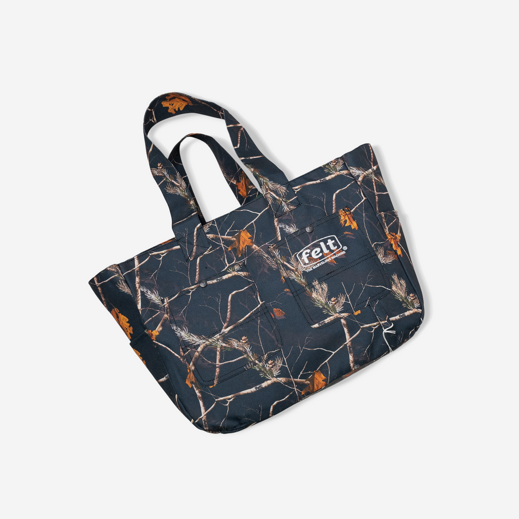 Felt ; Painters utility bag , black woodland camo